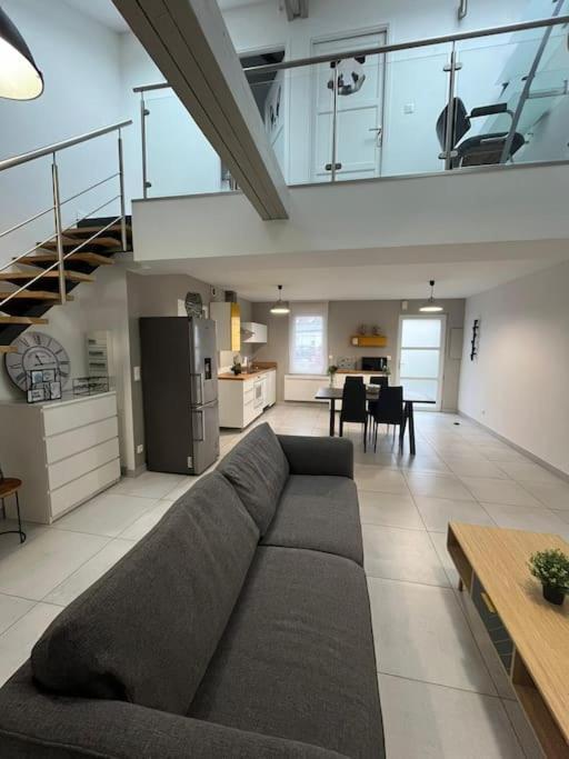 La Maison Du Bonheur 70 M² แซ็ง-อาร์มองด์-เลส์-ซูว์ ภายนอก รูปภาพ