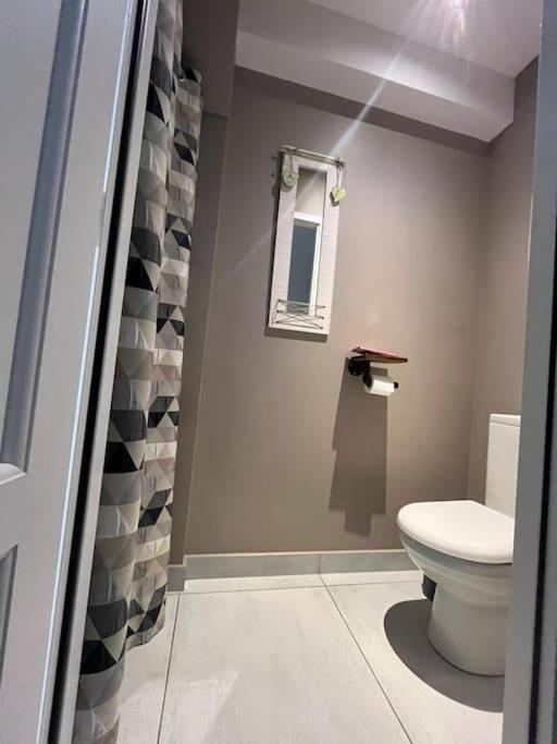 La Maison Du Bonheur 70 M² แซ็ง-อาร์มองด์-เลส์-ซูว์ ภายนอก รูปภาพ