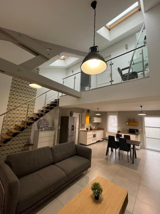 La Maison Du Bonheur 70 M² แซ็ง-อาร์มองด์-เลส์-ซูว์ ภายนอก รูปภาพ